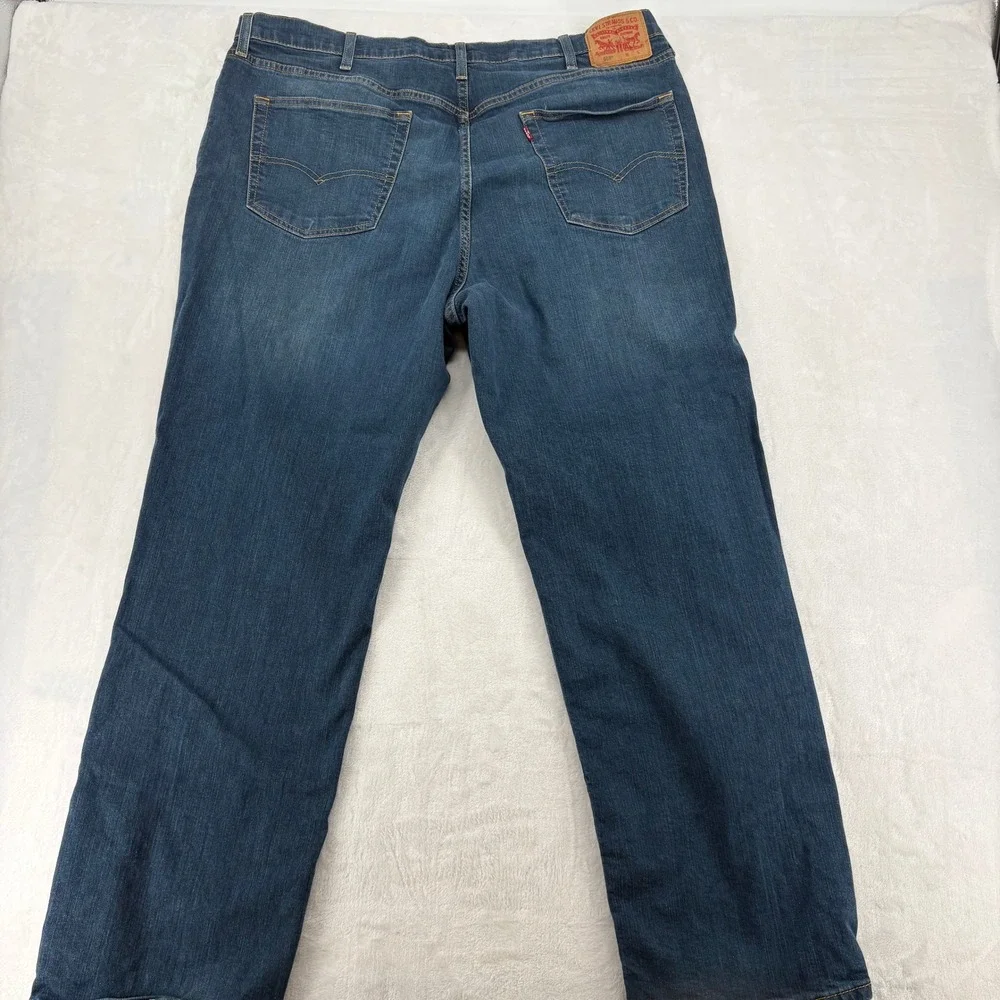 Levi's 559 Jeans Mens 42x32 Relaxed Straight Blue Denim Pants - Picture 6 of 10